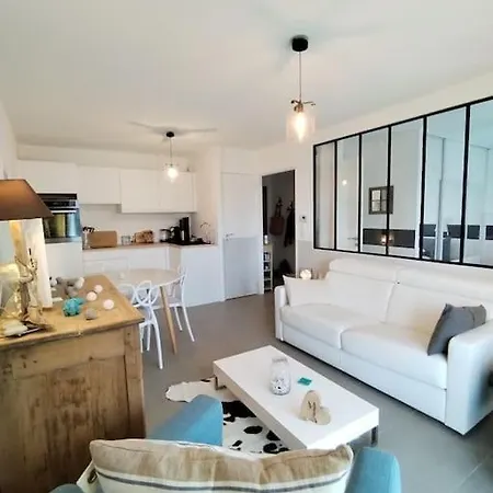 Apartamento Flat Near Geneva Cessy